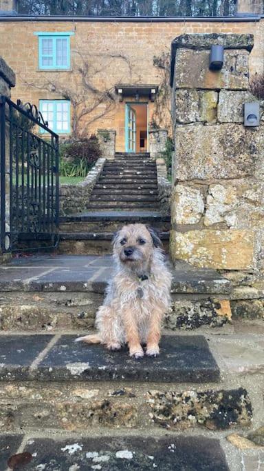 The Snicket - Traditional Cotswold Holiday home